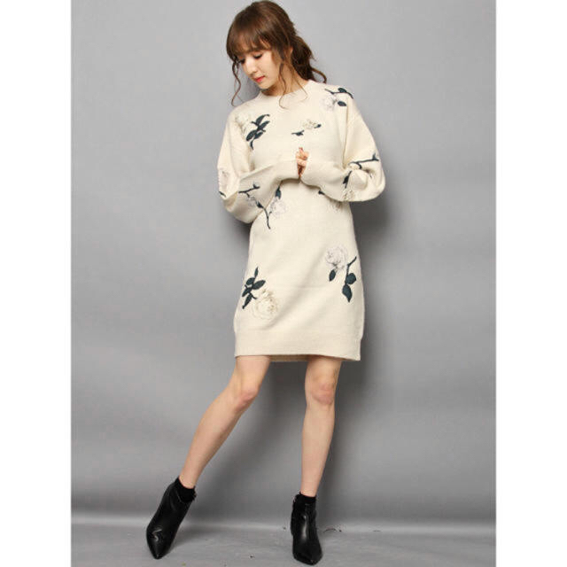 SNIDEL - 【新品】snidel フラワーモチーフニットワンピ