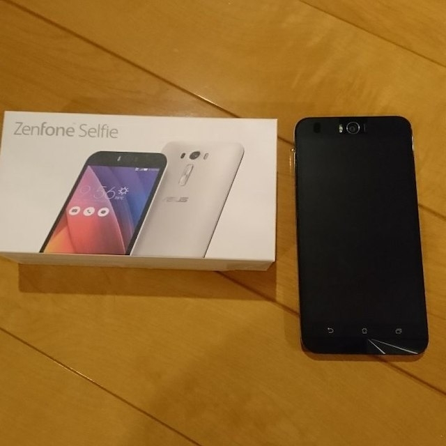 ※送料込 SIMフリー ZenFone Selfie（ZD551KL）