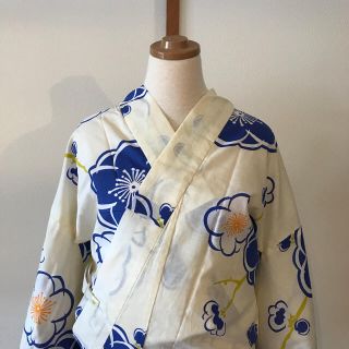 新品　浴衣　レトロ　モダン　花柄　梅　F(浴衣)