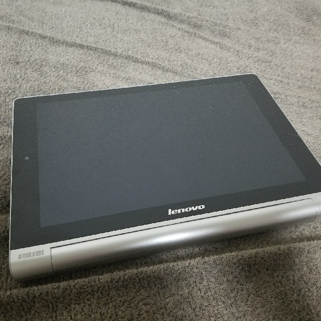 Lenovo(レノボ)のlenovo YOGA TABLET 10 HD+ Wi-Fi 32GB  スマホ/家電/カメラのPC/タブレット(タブレット)の商品写真