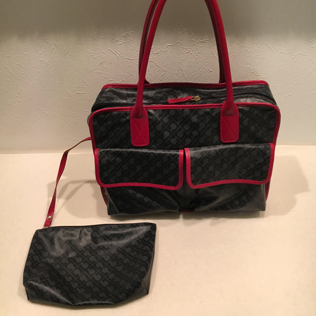 GHERARDINI(ゲラルディーニ)のゲラルディーニ  チャコールグレー／赤  バッグ レディースのバッグ(ハンドバッグ)の商品写真