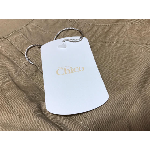 who's who Chico(フーズフーチコ)の断ち切りベイカーワイドパンツ レディースのパンツ(カジュアルパンツ)の商品写真