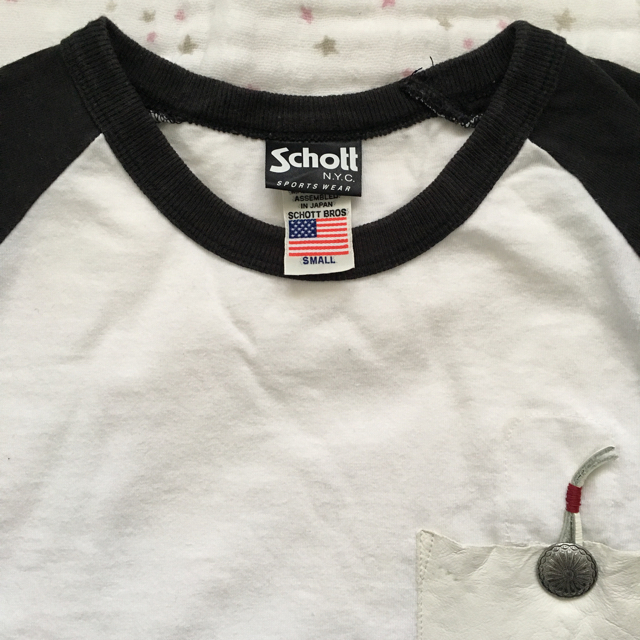 schott(ショット)のschott レザー ポケット ラグラン Tシャツ メンズのトップス(Tシャツ/カットソー(半袖/袖なし))の商品写真