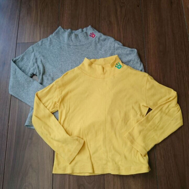 キッズ タートルネック Tシャツ  100cm 2枚セット キッズ/ベビー/マタニティのキッズ服男の子用(90cm~)(その他)の商品写真