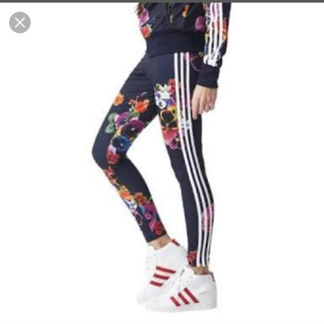 adidas originals パンジー柄ジャージ上下セット-