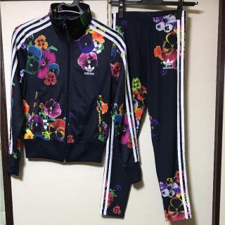 adidas originals パンジー柄ジャージ上下セット-