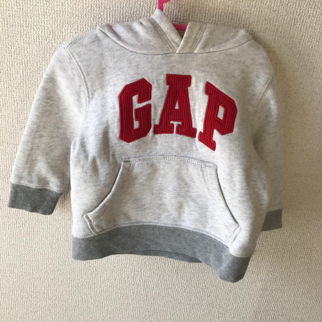 GAP(ギャップ)のyusei818様専用☆GAPトレーナー キッズ/ベビー/マタニティのキッズ服男の子用(90cm~)(Tシャツ/カットソー)の商品写真