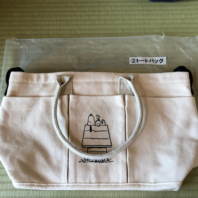 SNOOPY(スヌーピー)のスヌーピー トートバッグ(スヌーピーくじ) レディースのバッグ(トートバッグ)の商品写真