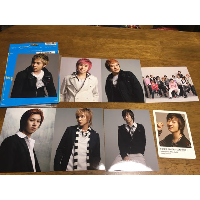 SUPER JUNIORプロマイド＋カード エンタメ/ホビーのタレントグッズ(アイドルグッズ)の商品写真