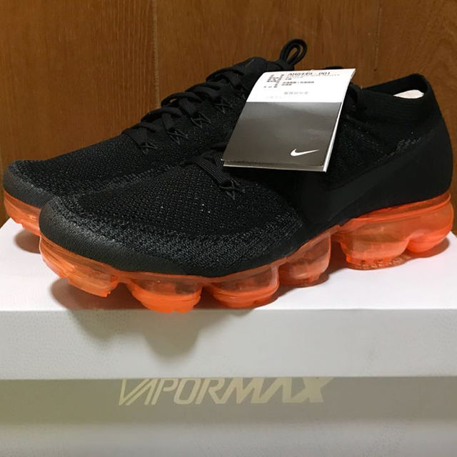 NIKE(ナイキ)の27cm‼️NIKE AIR VAPORMAX RUSH ORANGE メンズの靴/シューズ(スニーカー)の商品写真