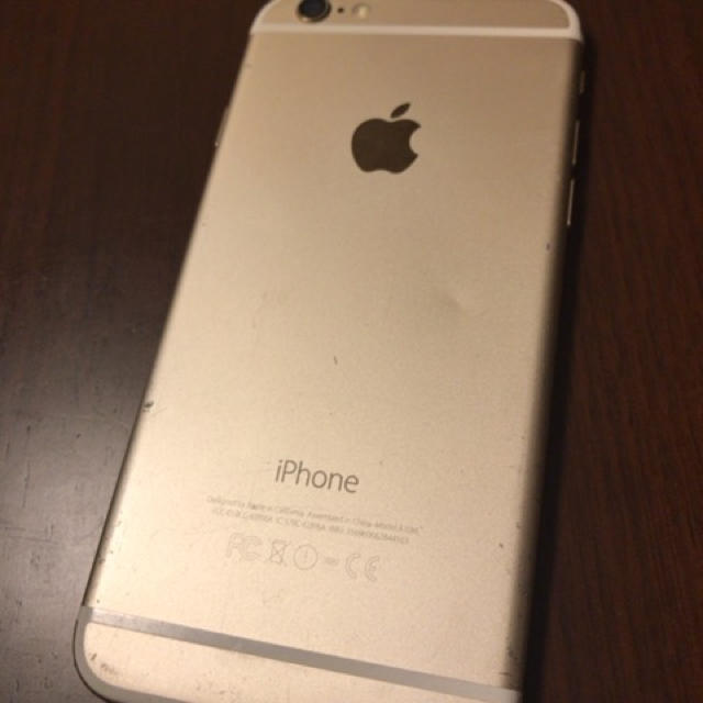 iPhone6 ゴールド 16GB スマホ/家電/カメラのスマートフォン/携帯電話(スマートフォン本体)の商品写真