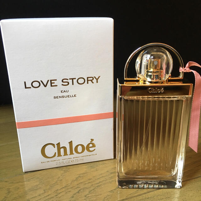 Chloe(クロエ)の[ミルキー様専用出品]Chloe LOVESTORY オーセンシュエル75ml コスメ/美容の香水(香水(女性用))の商品写真