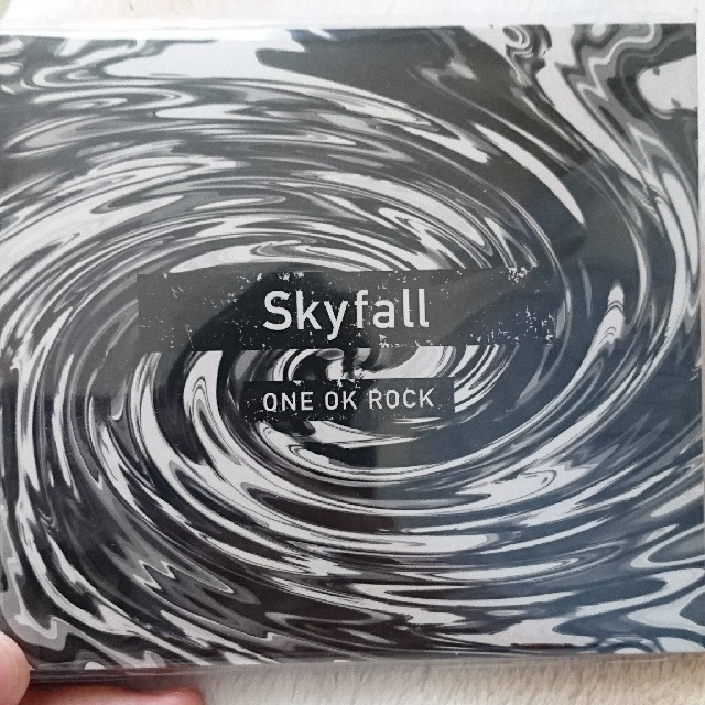 Skyfall （ONE OK ROCK 会場限定CD）