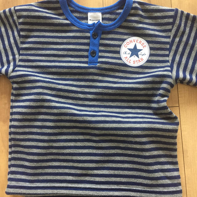 CONVERSE(コンバース)のキッズ用converseパジャマ キッズ/ベビー/マタニティのキッズ服男の子用(90cm~)(パジャマ)の商品写真