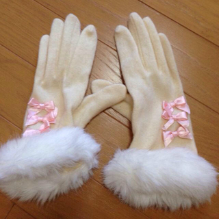リズリサ(LIZ LISA)のLIZLISA ファー付きグローブ(手袋)