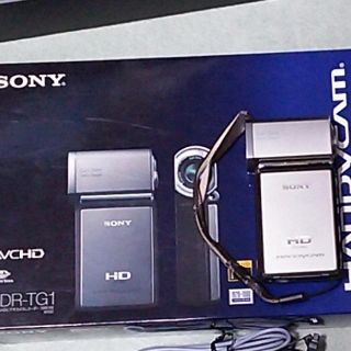 ソニー(SONY)のソニー SONY HDR-TG1 メモリースティック 3脚おまけ付き(ビデオカメラ)