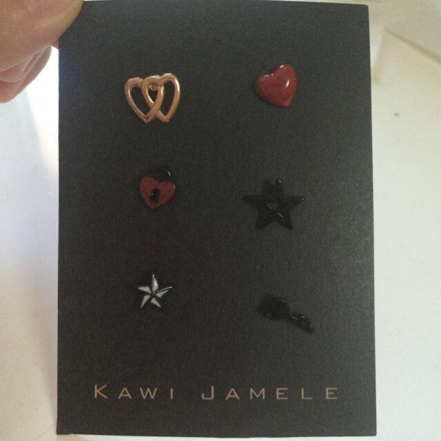 KAWI JAMELE(カウイジャミール)のKAWI JAMELE 大人気 ピアス レディースのアクセサリー(ピアス)の商品写真