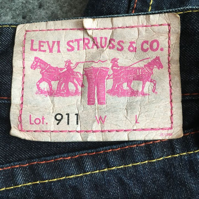 Levi's(リーバイス)の★リーバイス★カラーステッチデニムパンツ レディースのパンツ(デニム/ジーンズ)の商品写真