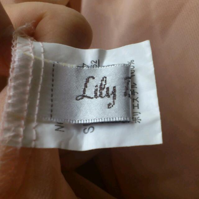 Lily Brown(リリーブラウン)の交換用☆ブラウス レディースのトップス(シャツ/ブラウス(半袖/袖なし))の商品写真