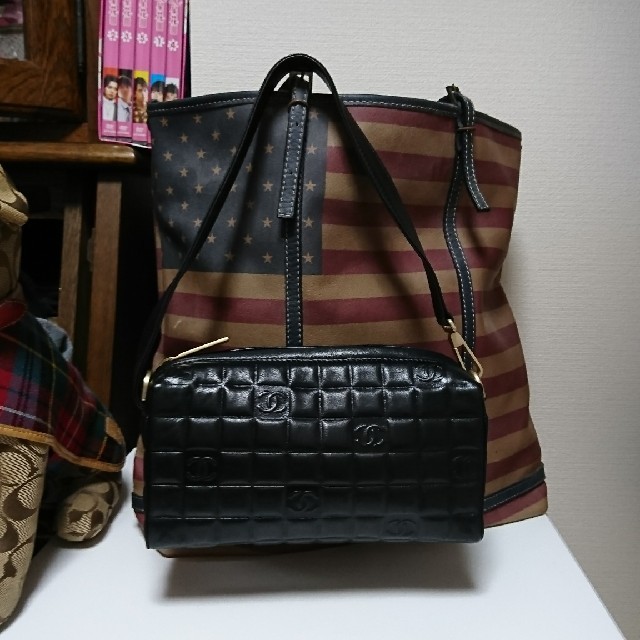 レディース美品☆CoCoマークいっぱい☆CHANEL☆ショルダーバッグ☆チョコバー☆