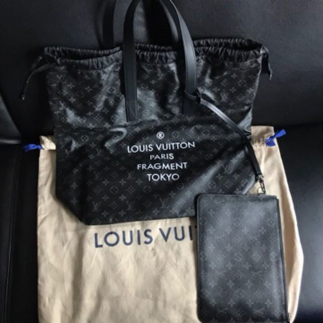 【コンビニ受取対応商品】 VUITTON LOUIS - カバライト Fragment Vuitton 【おすび】Louis トートバッグ 【コンビニ受取対応商品】 VUITTON LOUIS - カバライト Fragment Vuitton 【おすび】Louis トートバッグ