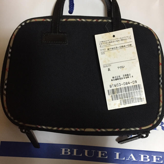 BURBERRY BLUE LABEL(バーバリーブルーレーベル)のバーバリー ミニ 整理バッグ  未使用 レディースのファッション小物(ポーチ)の商品写真