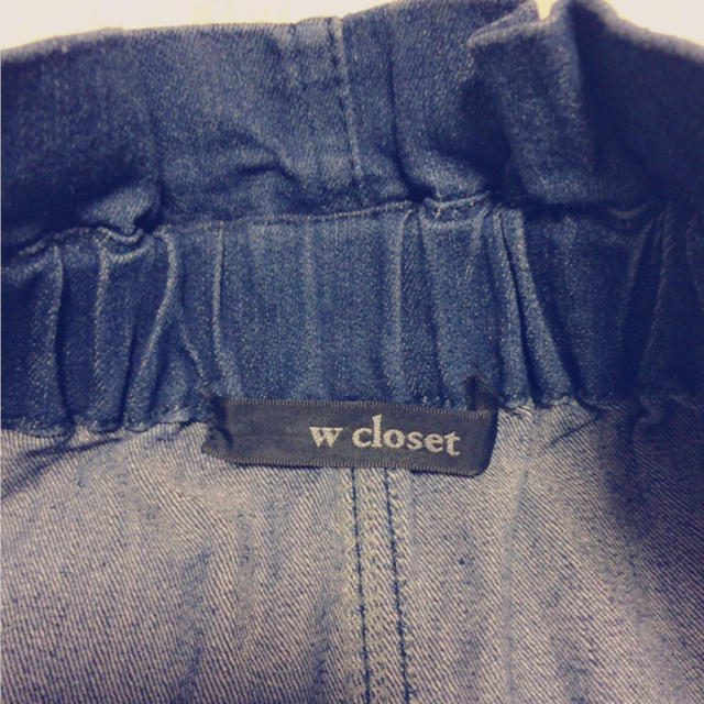 w closet(ダブルクローゼット)の送料無料！ダブルクローゼット デニムスカート レディースのスカート(ひざ丈スカート)の商品写真
