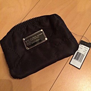 マークバイマークジェイコブス(MARC BY MARC JACOBS)の新品未使用♡ポーチ♡黒(ポーチ)