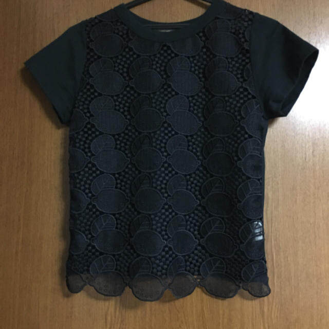 プープレ　レモン刺繍Tシャツ