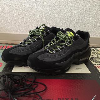 ナイキ(NIKE)のtee様専用 nike air max95 変え紐付き(スニーカー)