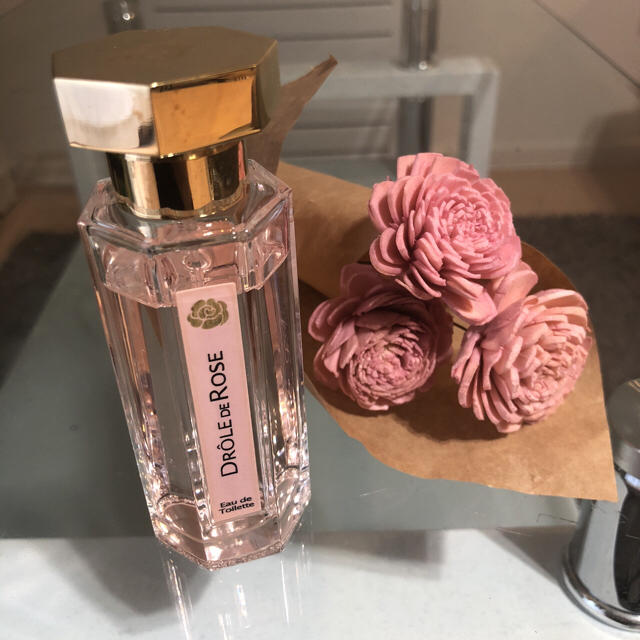 L'Artisan Parfumeur(ラルチザンパフューム)のラルチザンパフューム ドロールドローズ コスメ/美容の香水(香水(女性用))の商品写真