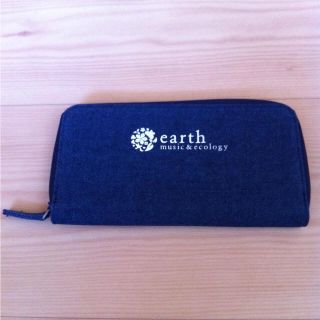 アースミュージックアンドエコロジー(earth music & ecology)のearth☆長財布(財布)