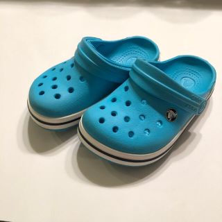 クロックス(crocs)のクロックス キッズサンダル 水色(サンダル)