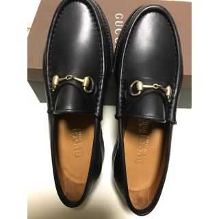 グッチ(Gucci)のほぼ新品‼️GUCCHビットローファー(ローファー/革靴)