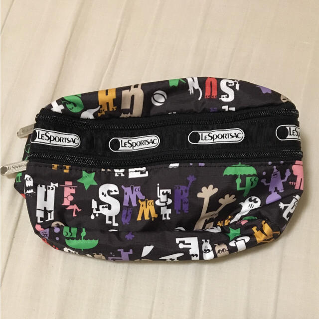 LeSportsac(レスポートサック)のウェスト/ヒップバッグ レスポートサック LeSportsac レディースのバッグ(ボディバッグ/ウエストポーチ)の商品写真