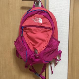 ザノースフェイス(THE NORTH FACE)のレアカラー ピンク未使用ノースフェイス  リュック 15L (リュックサック)