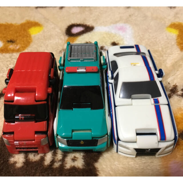 BANDAI(バンダイ)のブーブ ミニカー 3台セット バンダイ ② エンタメ/ホビーのおもちゃ/ぬいぐるみ(ミニカー)の商品写真