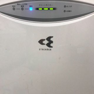 ダイキン(DAIKIN)のMCK40R-W 加湿ストリーマ空気清浄機(空気清浄器)