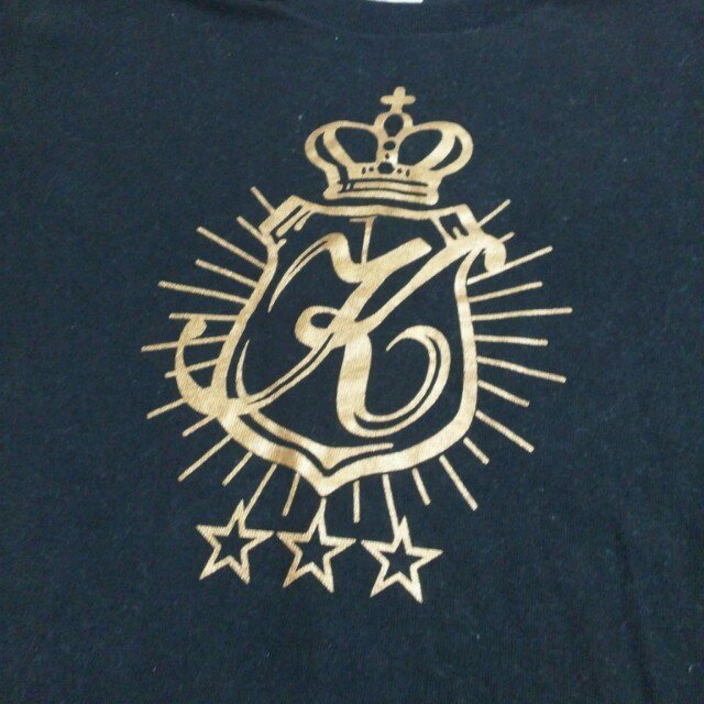 KREVAロゴプリントTシャツ レディースのトップス(Tシャツ(半袖/袖なし))の商品写真