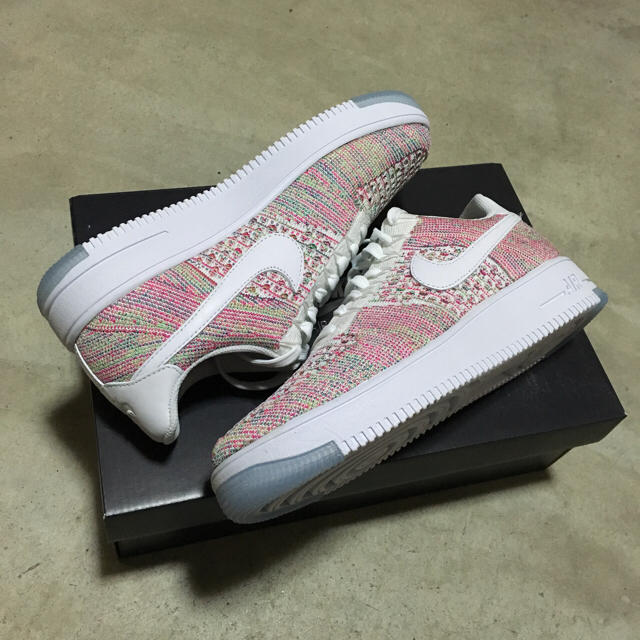 NIKE - 27cm WMNS NIKE AIR FORCE 1 LOW FLYKNIT