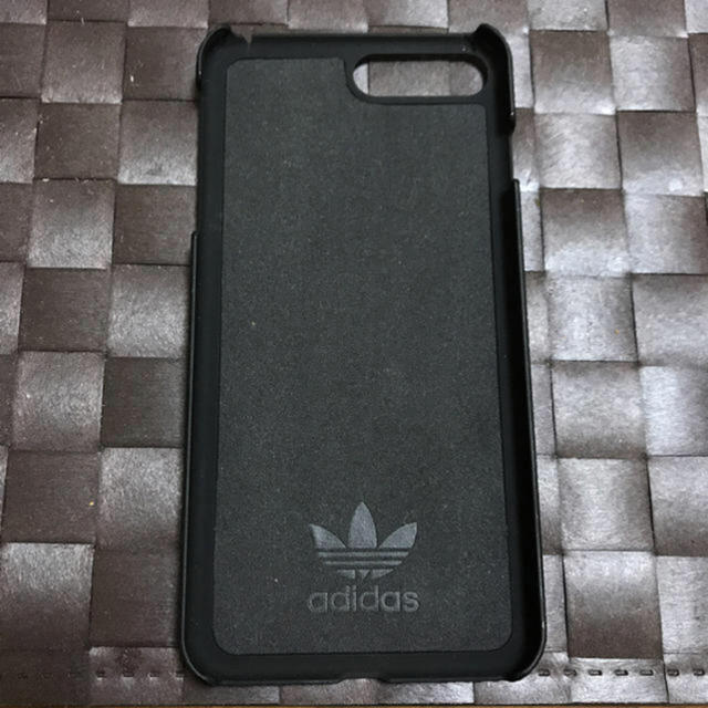 adidas(アディダス)のお得品‼️ アイフォン7plusケース adidas スマホ/家電/カメラのスマホアクセサリー(iPhoneケース)の商品写真