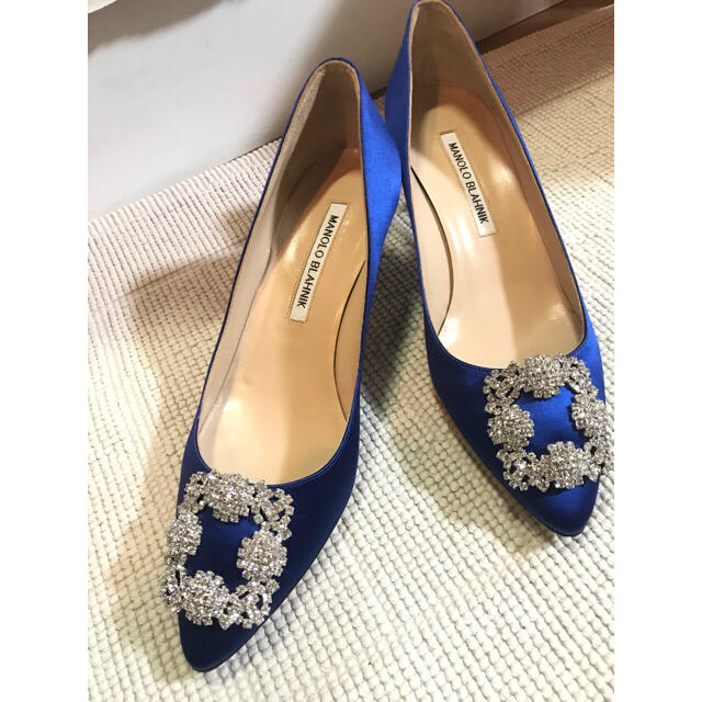 MANOLO BLAHNIK(マノロブラニク)の新品・未使用 HANGISHI レディースの靴/シューズ(ハイヒール/パンプス)の商品写真