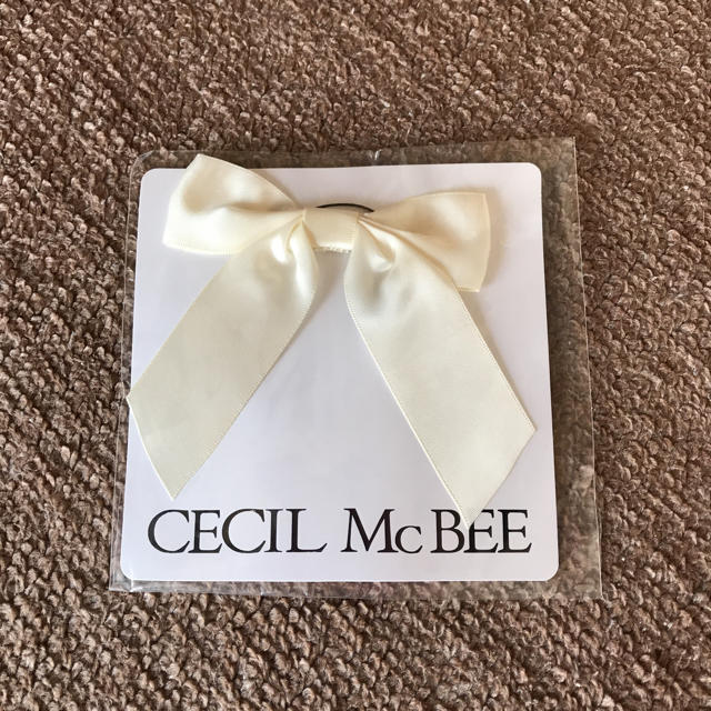 CECIL McBEE(セシルマクビー)のCECIL McBEE 小物 ヘアーゴム レディースのヘアアクセサリー(ヘアゴム/シュシュ)の商品写真