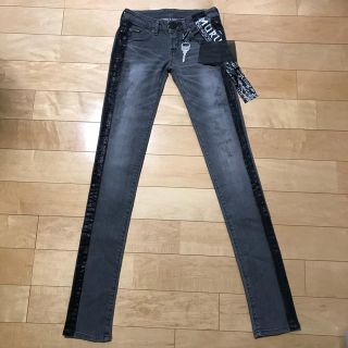 ムルーア(MURUA)のMURUA  スキニー   size 23   Japan製   R22(スキニーパンツ)