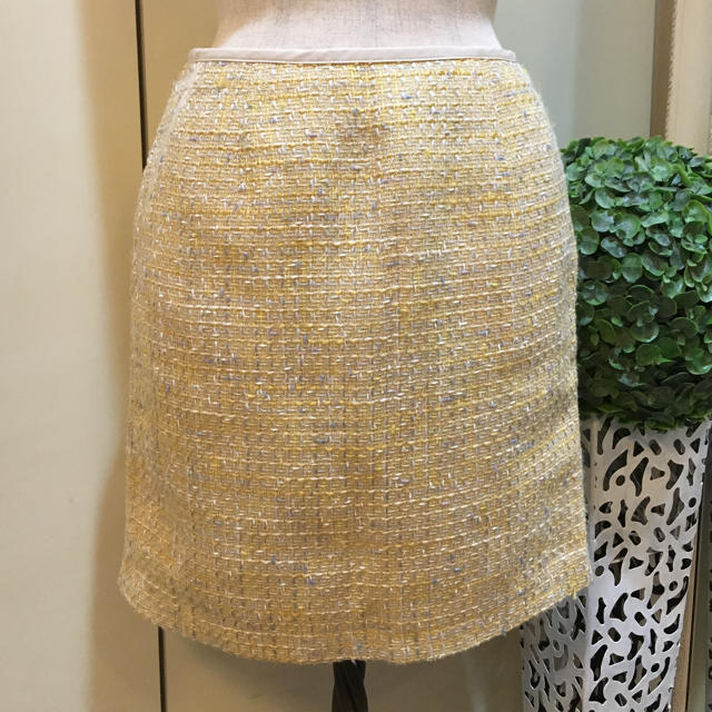 Rirandture(リランドチュール)のRirandture✩極美品✩サマーツイードタイトスカート✩サイズ1 レディースのスカート(ミニスカート)の商品写真