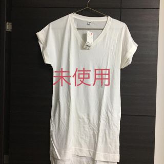 ユニクロ(UNIQLO)のロングVネックT(Tシャツ(半袖/袖なし))