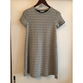 ザラ(ZARA)の★美品★ZARA ワンピース ホワイト×ブラック(ミニワンピース)