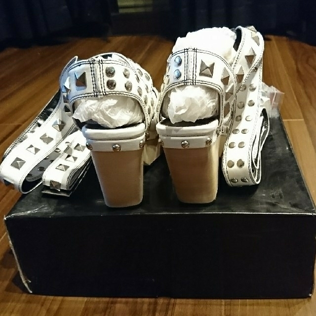 YOSUKE(ヨースケ)のYOSUKE サンダル レディースの靴/シューズ(サンダル)の商品写真