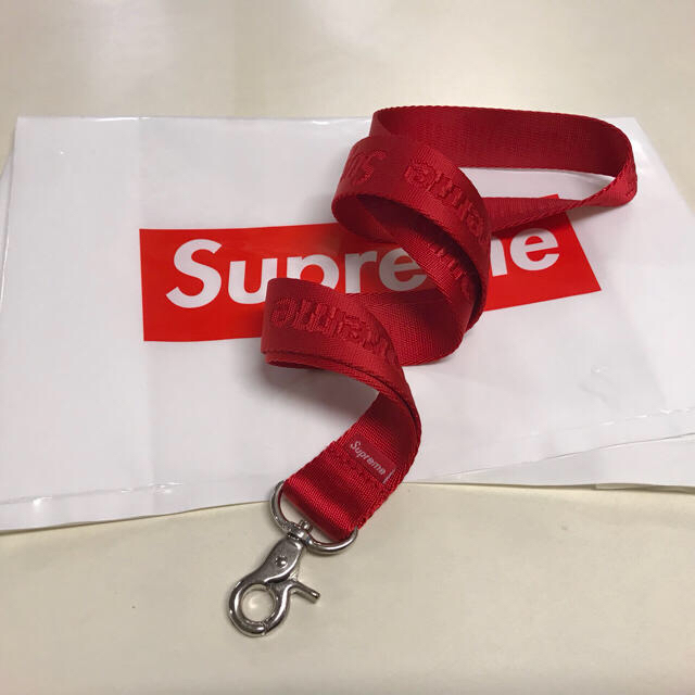 Supreme(シュプリーム)のDK様専用 Supreme スマホ/家電/カメラのスマホアクセサリー(ネックストラップ)の商品写真