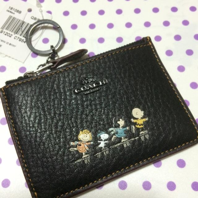 Coach 完売 コーチ スヌーピーコラボ 定期入れ キーケース パスケース 小銭入れの通販 By すみれ 5866 S Shop コーチ ならラクマ